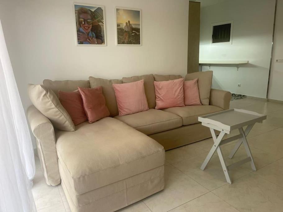 Happy Space Apartment ลอส กริสเตียนอส ภายนอก รูปภาพ