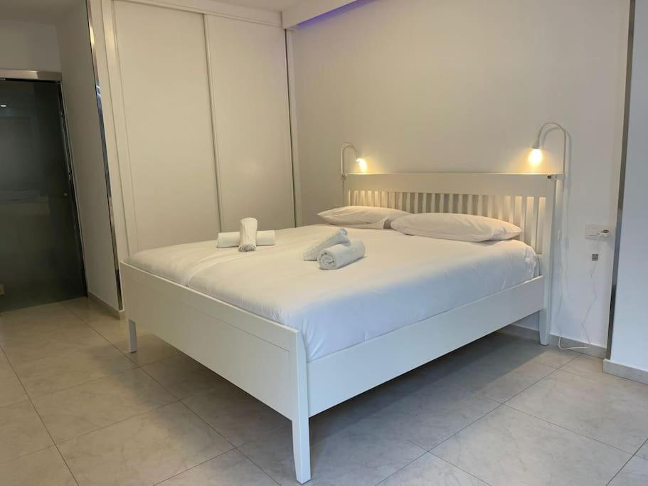 Happy Space Apartment ลอส กริสเตียนอส ภายนอก รูปภาพ